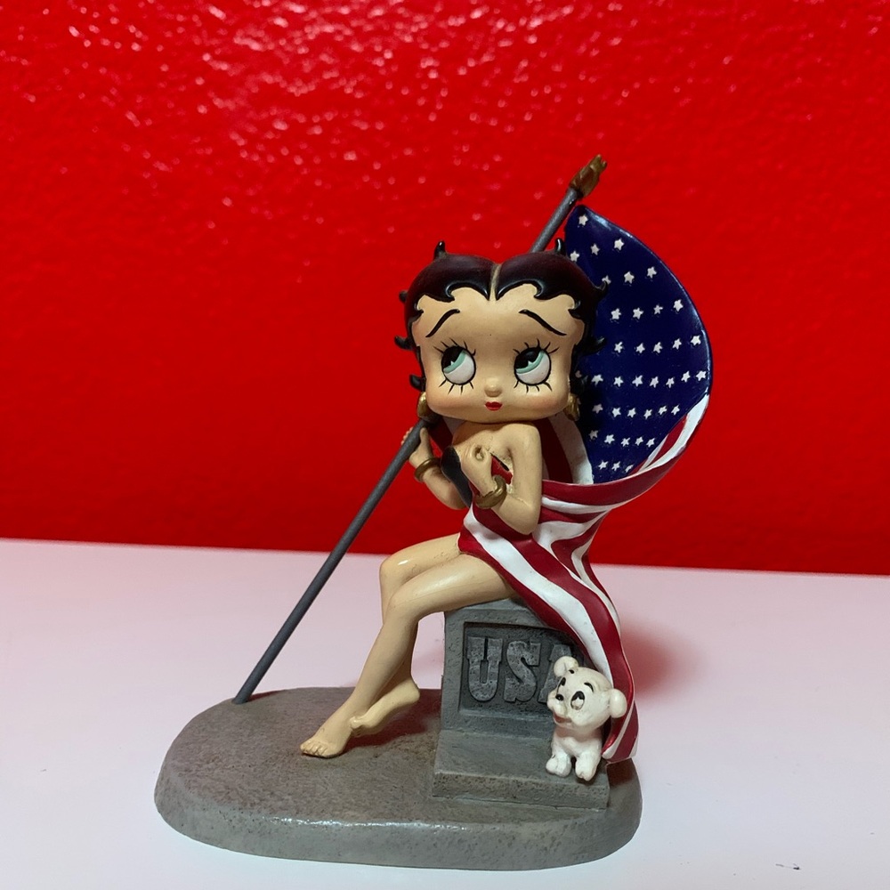 Miss America Betty Boop Collectable Figurine
